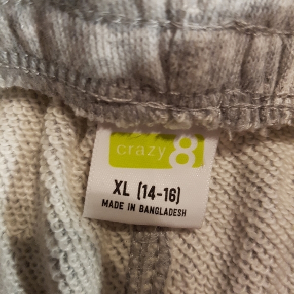 Crazy 8 grey shorts boys size 14/16 - Picture 2 of 4